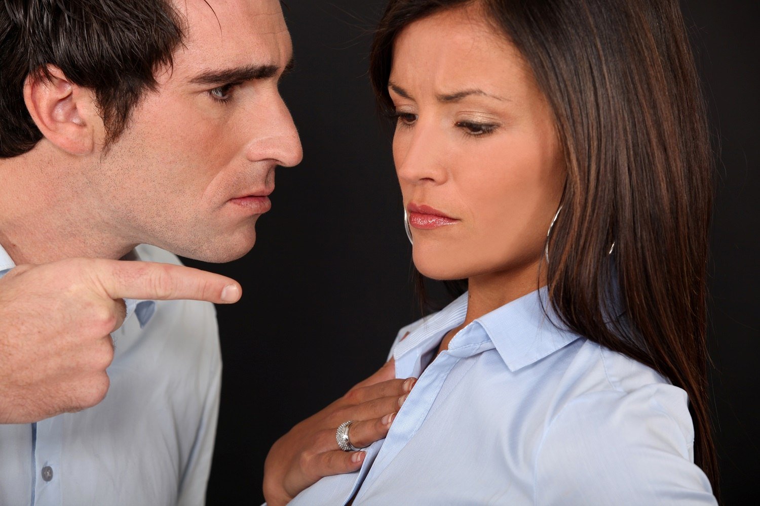 Shhh…. I’m Looking for a Divorce Attorney Online